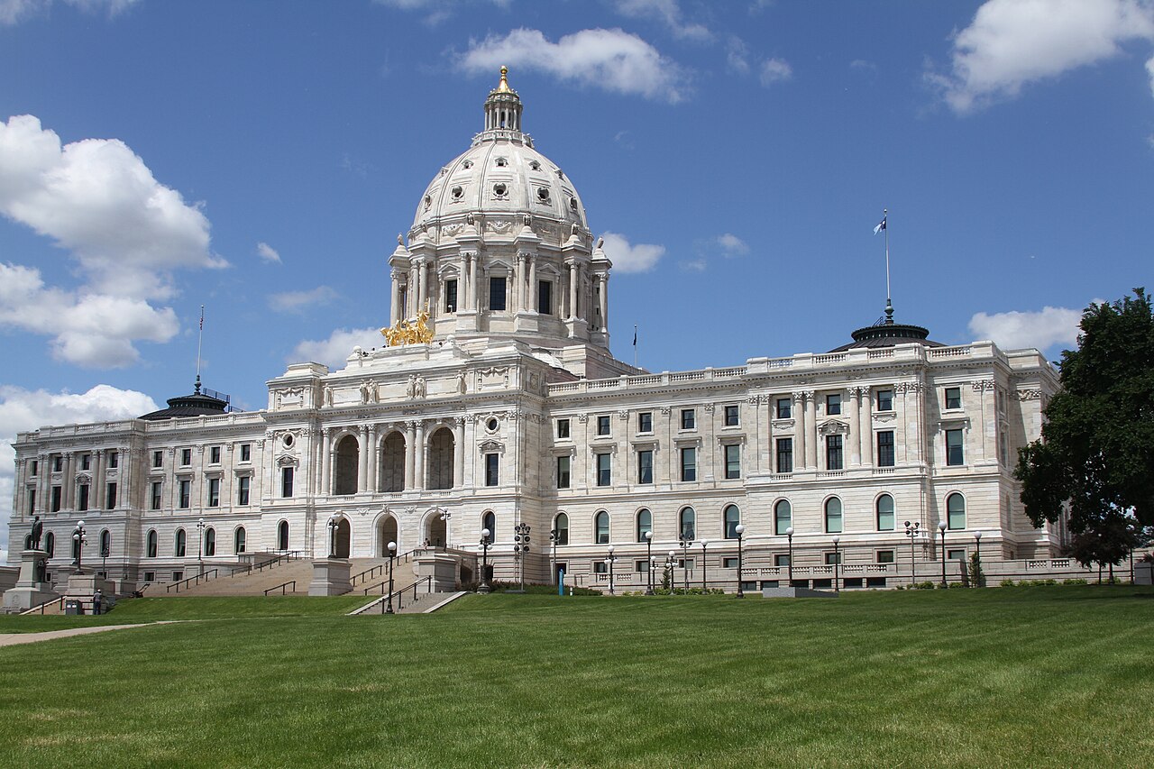 Minnesota State Capitol photo
