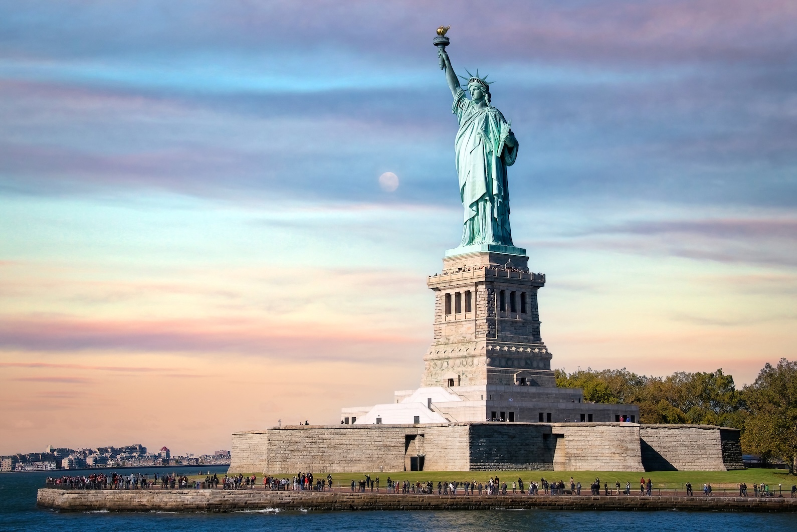 Statue of Liberty photo